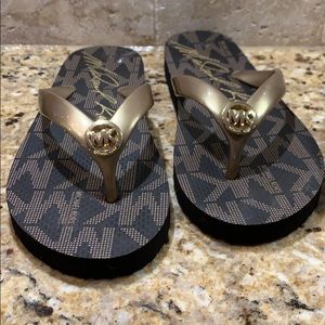 Michael Kors flip flops